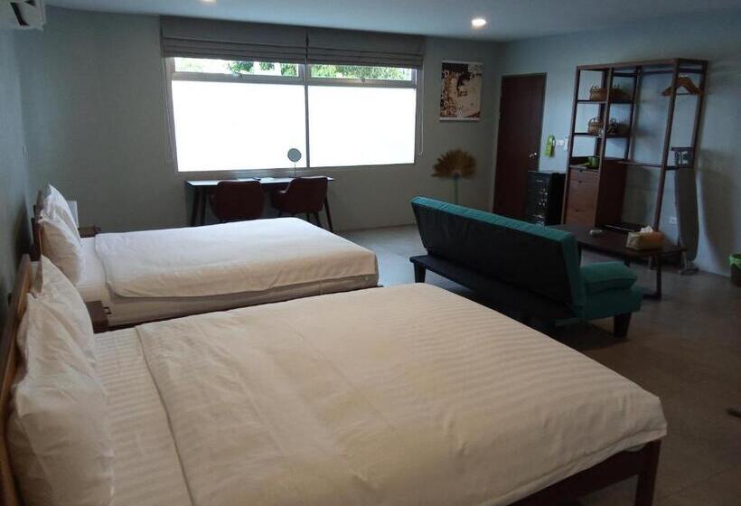 디럭스 패밀리 룸, Le Divine Comedie Beach Resort