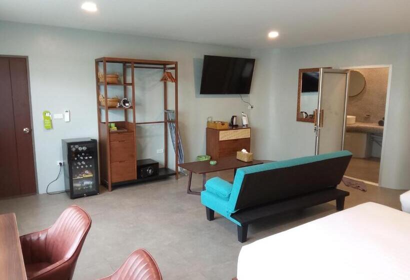 디럭스 패밀리 룸, Le Divine Comedie Beach Resort