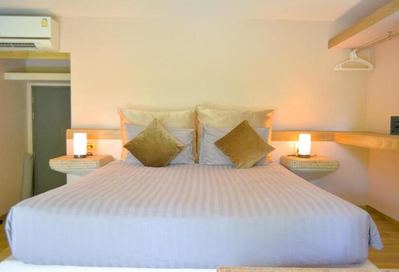 Номер Deluxe с Террасой, Le Divine Comedie Beach Resort