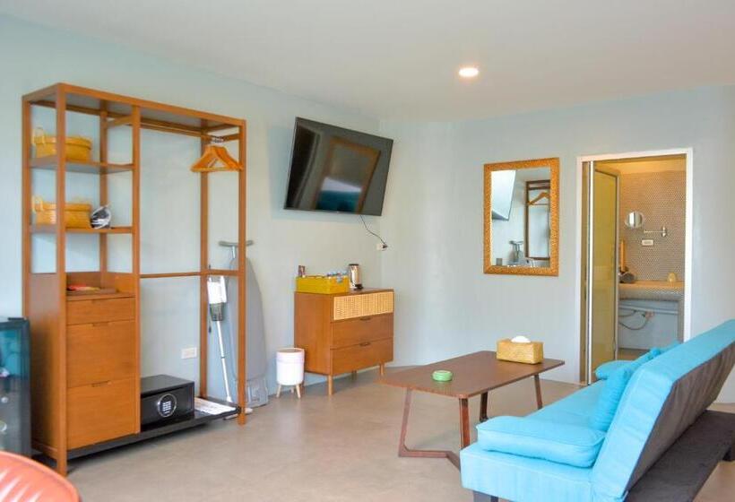 Семейный Номер Deluxe, Le Divine Comedie Beach Resort