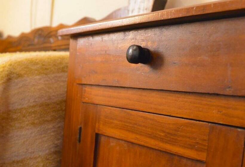 Dört Kişilik Standart Oda, Nuevo Hotel Agüero