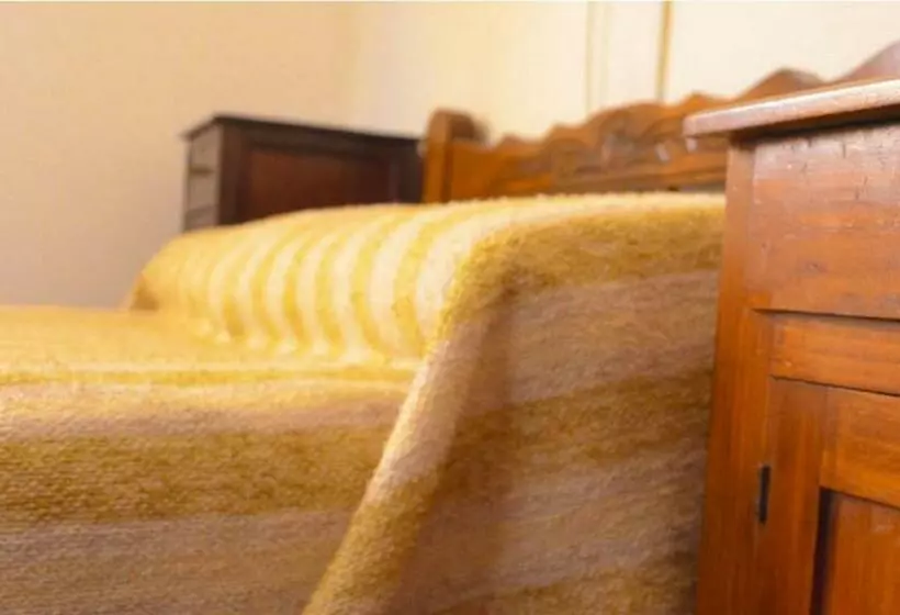 スタンダード4人部屋, Nuevo Hotel Agüero