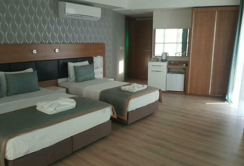 غرفة عائلية, Kabacam Aydin