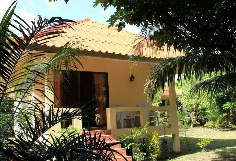 スーペリアーバンガロー, Buffalo Bay Vacation Club