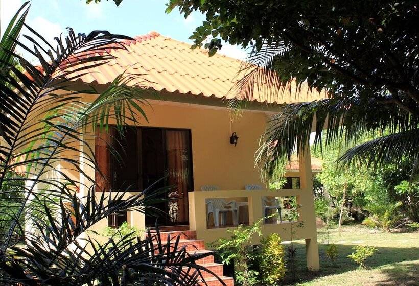 بنجلو سوبيريور, Buffalo Bay Vacation Club