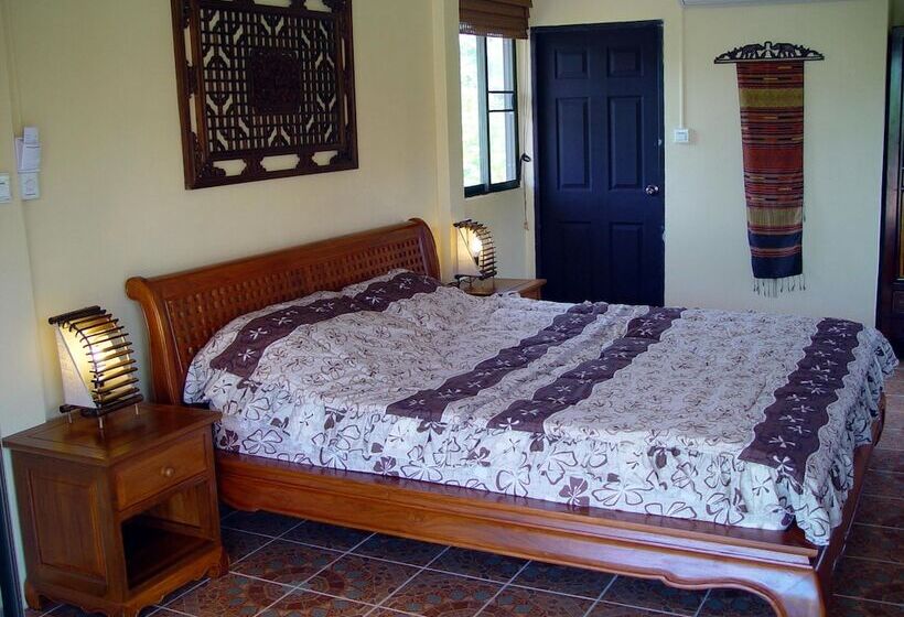 بنجلو ديلوكس, Buffalo Bay Vacation Club