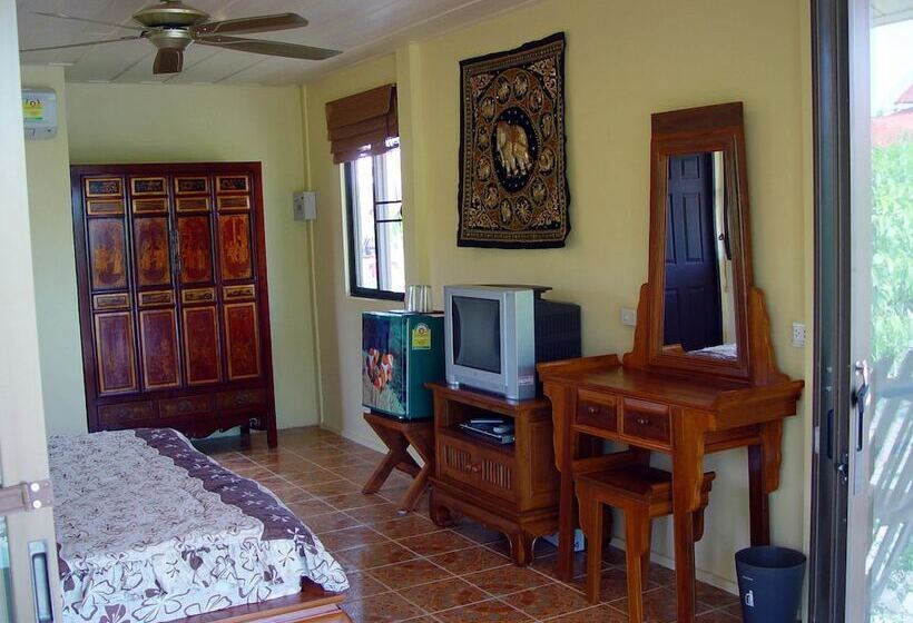 بنجلو ديلوكس, Buffalo Bay Vacation Club