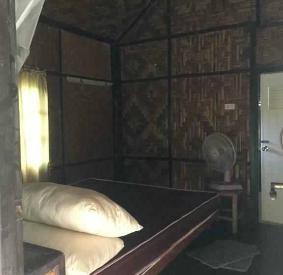 בקתה סטנדרטית, Phayam Garden View