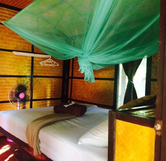 Bungalow Sandard, Phayam Garden View