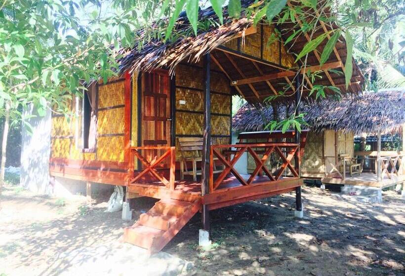 Bungalow Sandard, Phayam Garden View