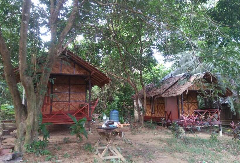 Bungalow Sandard, Phayam Garden View