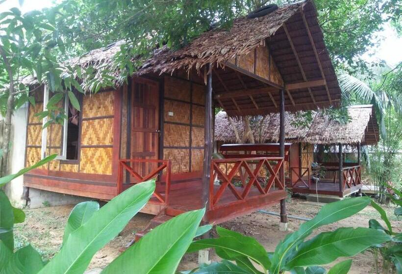 スタンダードバンガロー, Phayam Garden View