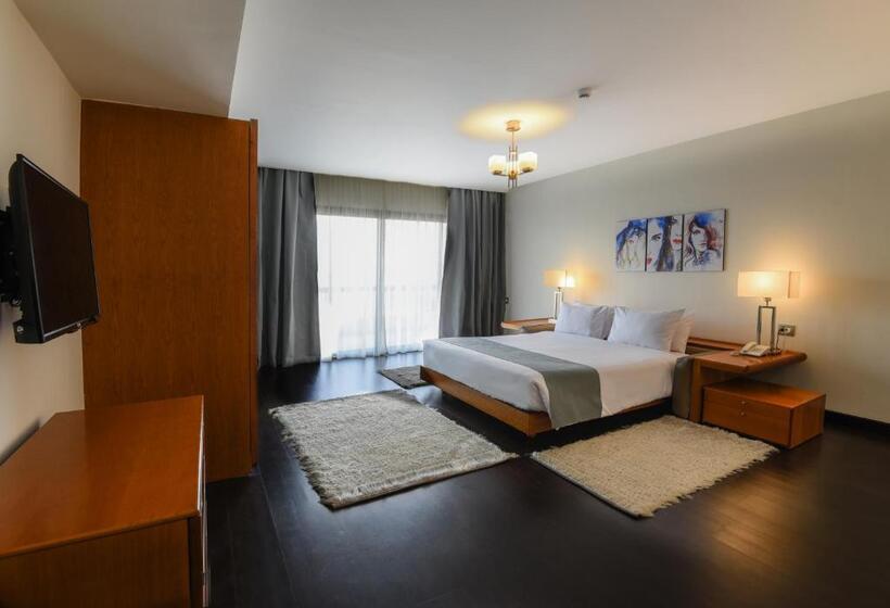 3 Bedroom Premium Apartment, Royal Maadi