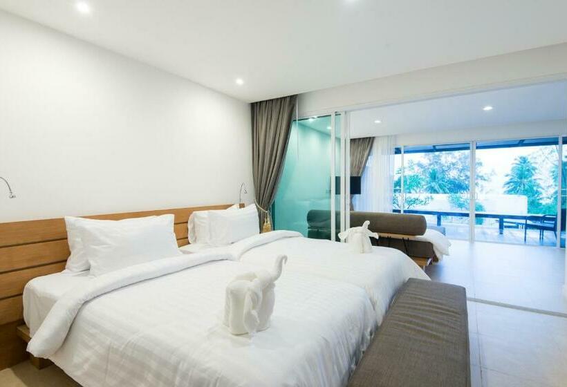 Люкс Вид на Бассейн, Seanery Beach Resort