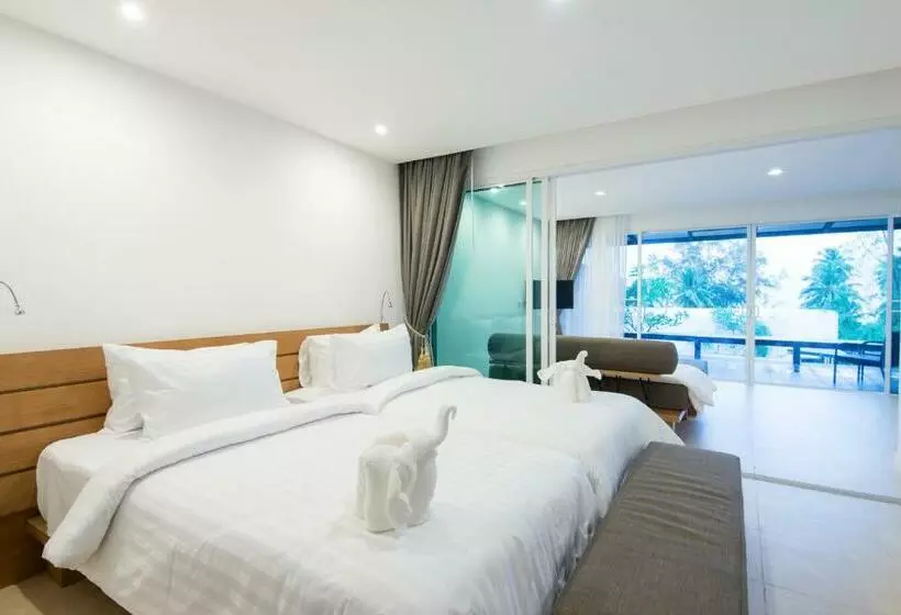 プールビュースイート, Seanery Beach Resort