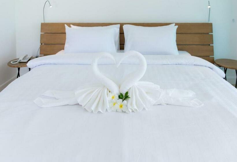 Suite Vista Piscina, Seanery Beach Resort