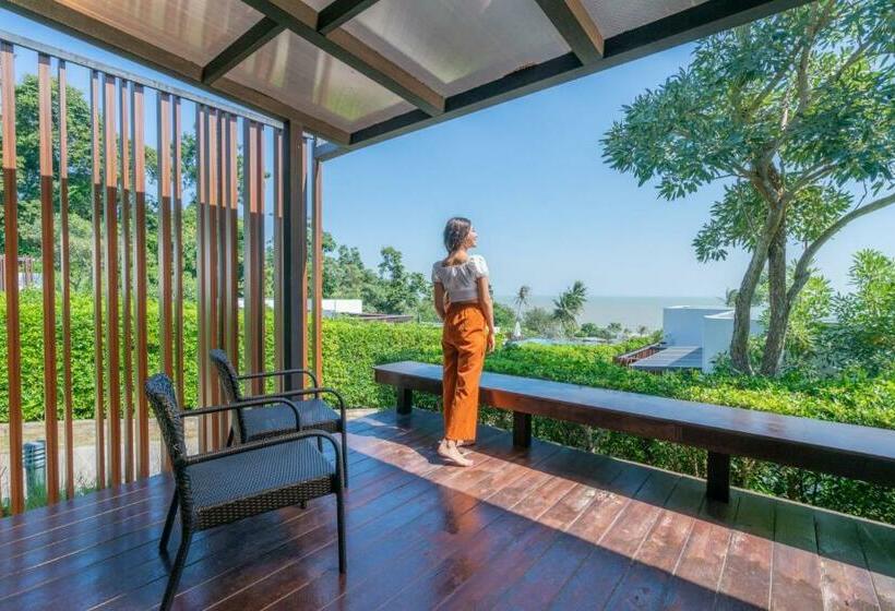 Люкс Вид на Бассейн, Seanery Beach Resort