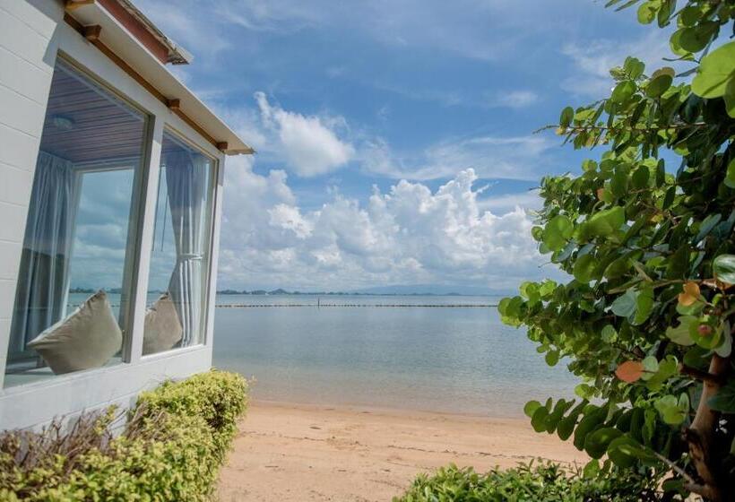 חדר סטנדרט עם מיטת קינג, Seashell Village Resort