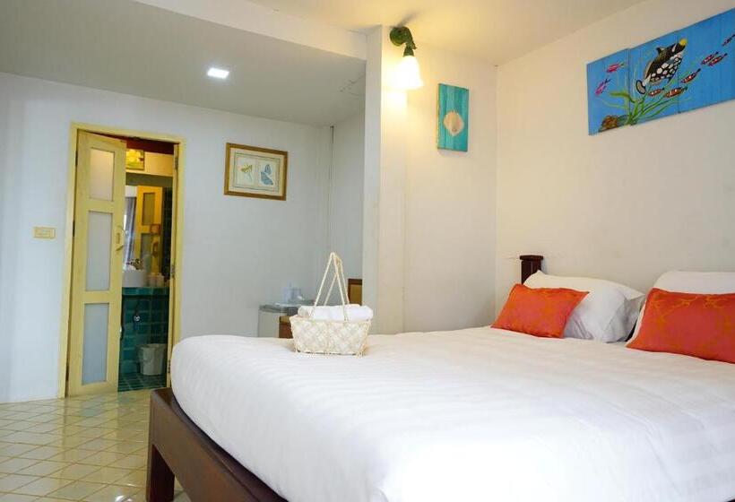 חדר סטנדרט לארבעה נוף לים, Seashell Village Resort