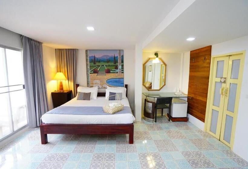 اتاق استاندارد چهار تخته با چشم‌انداز دریا, Seashell Village Resort