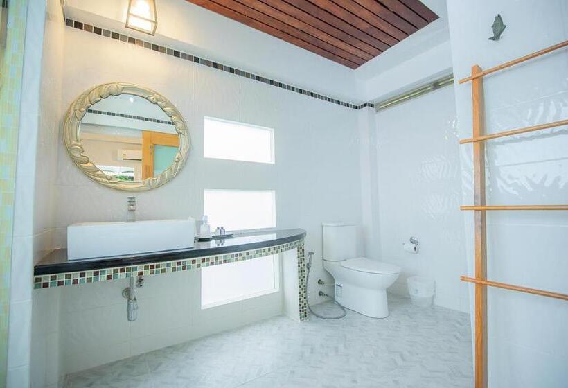 سوییت جونیور با چشم‌انداز دریا, Seashell Village Resort