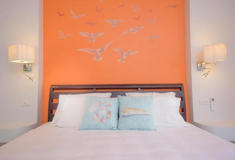 اتاق استاندارد با وان آب گرم, Seashell Village Resort
