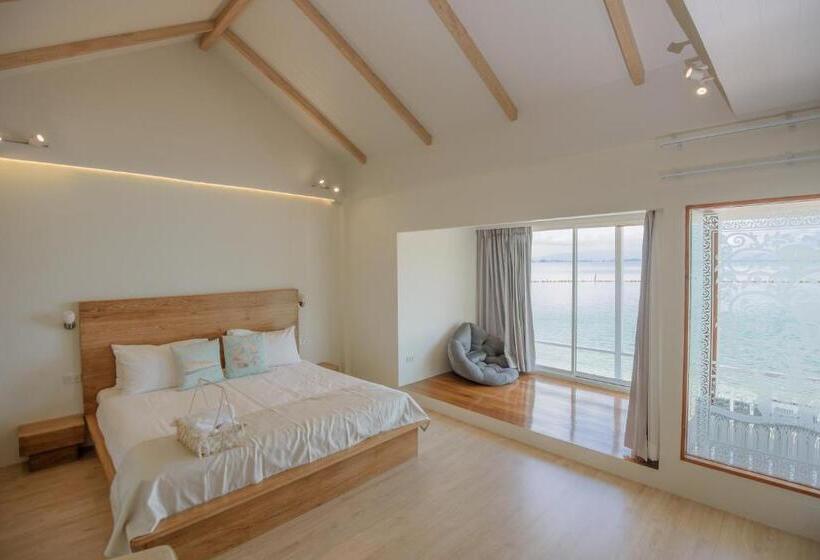 اتاق لوکس با چشم‌انداز دریا, Seashell Village Resort