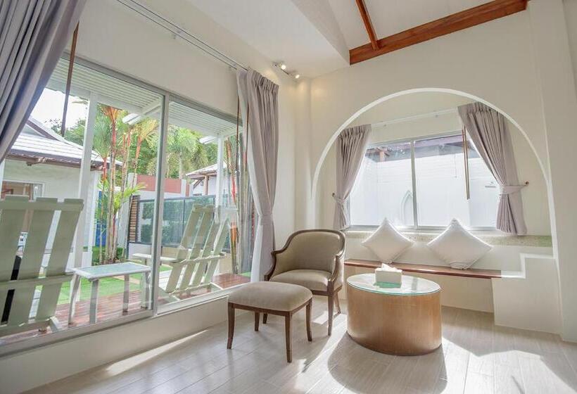 חדר סטנדרט עם מיטת קינג, Seashell Village Resort