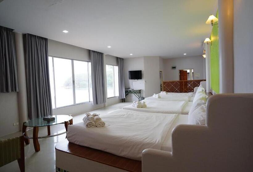 חדר משפחתי נוף לים, Seashell Village Resort