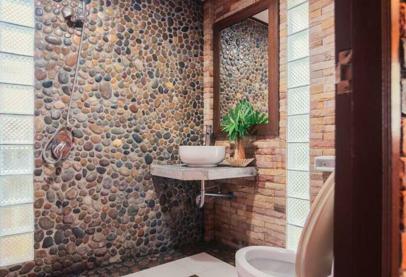 Бунгало Deluxe, Adang Island Resort
