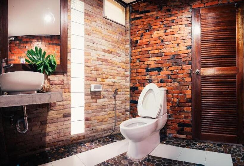 Standard-bungalow, Adang Island Resort