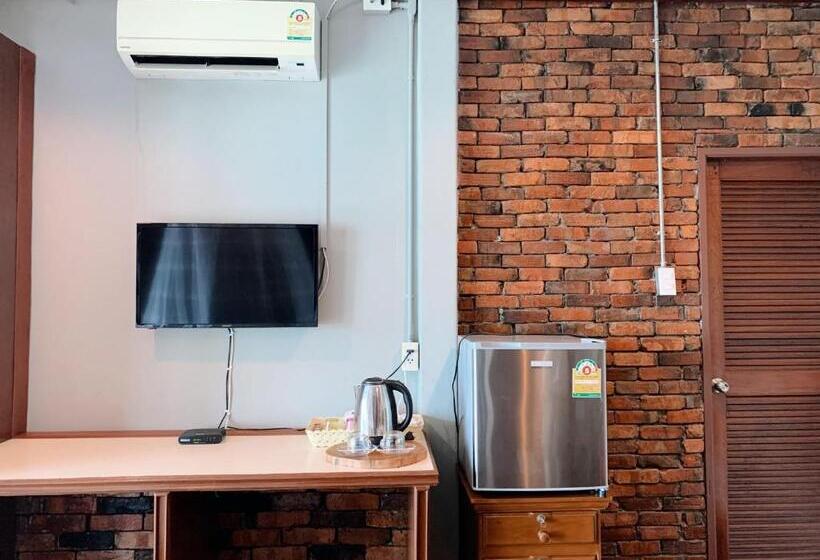 Villa 1 Makuuhuone Merinäkymä, Adang Island Resort