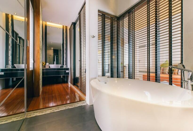 ガーデンビュースタンダードルーム, Monkey House