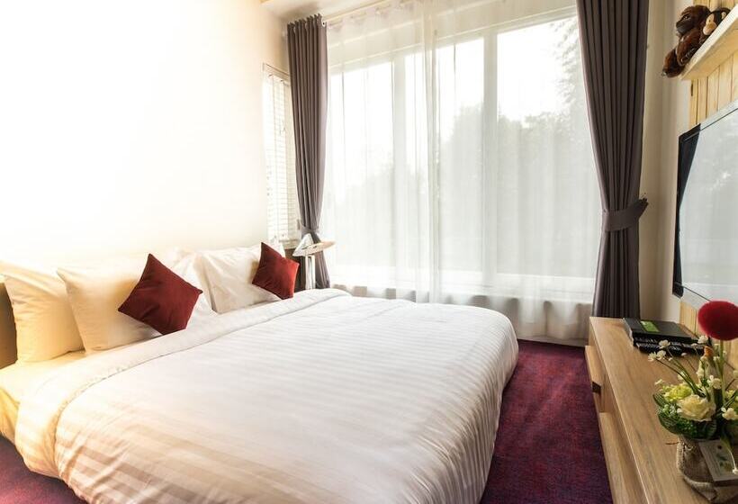 ガーデンビュースタンダードルーム, Monkey House