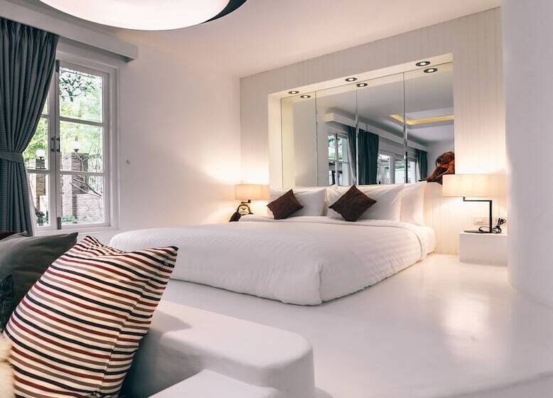 デラックスルーム, Monkey House