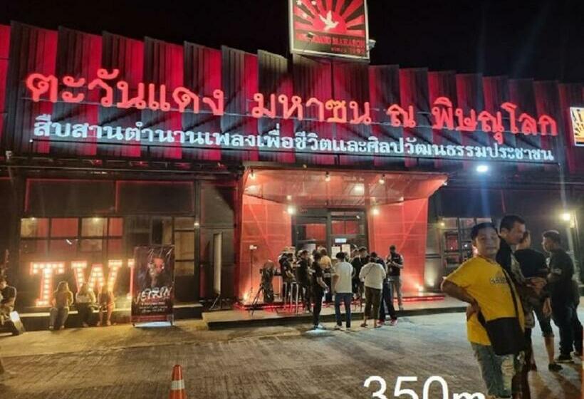 חדר סופריור, Rattana Park