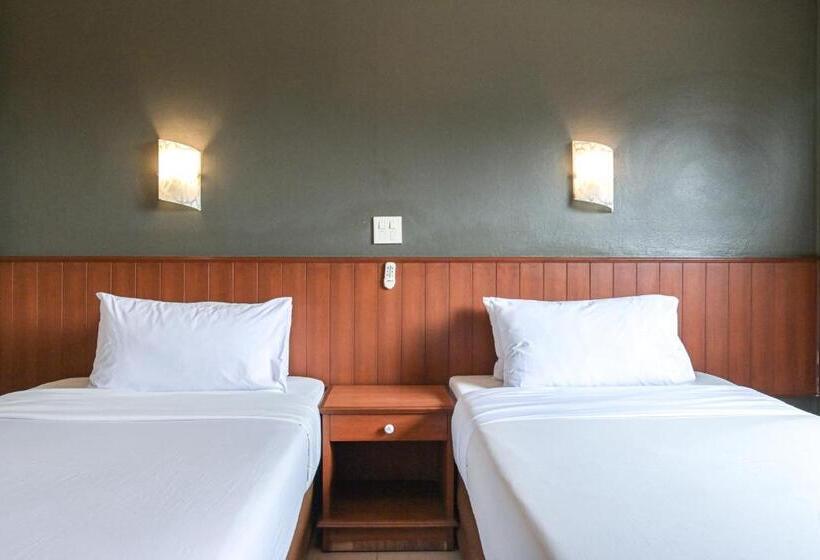 חדר סטנדרט, Rattana Park