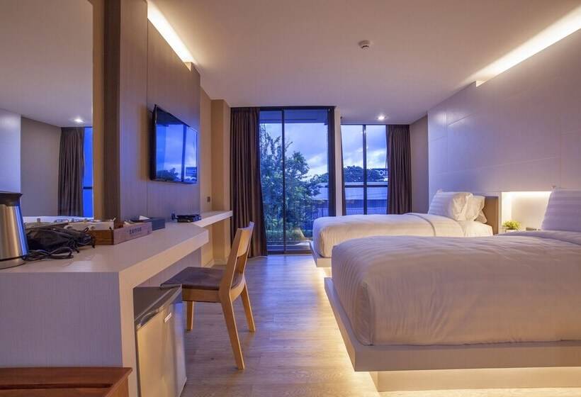 스탠다드 룸 풀장 전망, The Zense Boutique