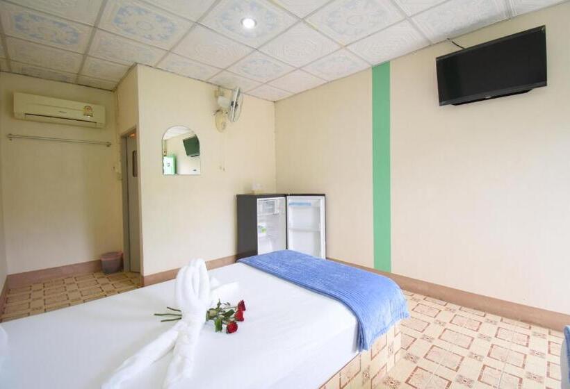 Номер Стандарт Трехместный, Mukda Guesthouse