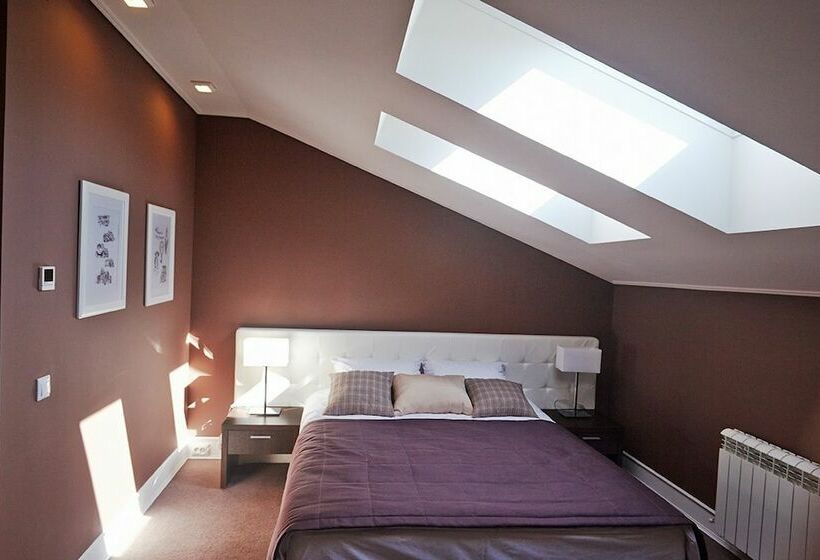 اتاق استاندارد, Old Street Kostroma