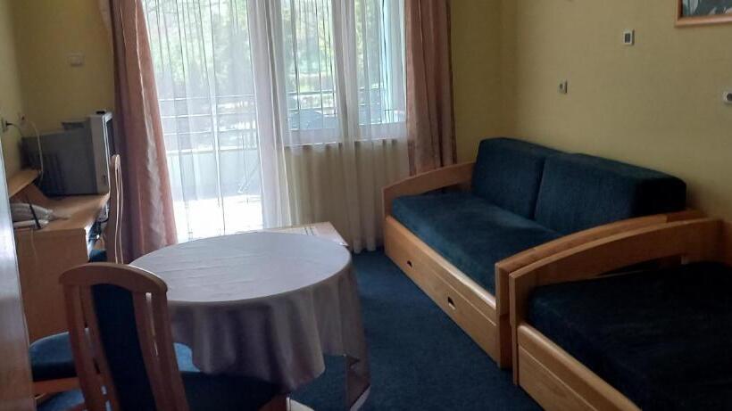 إستوديو ديلوكس, Garni Hotel Lupus