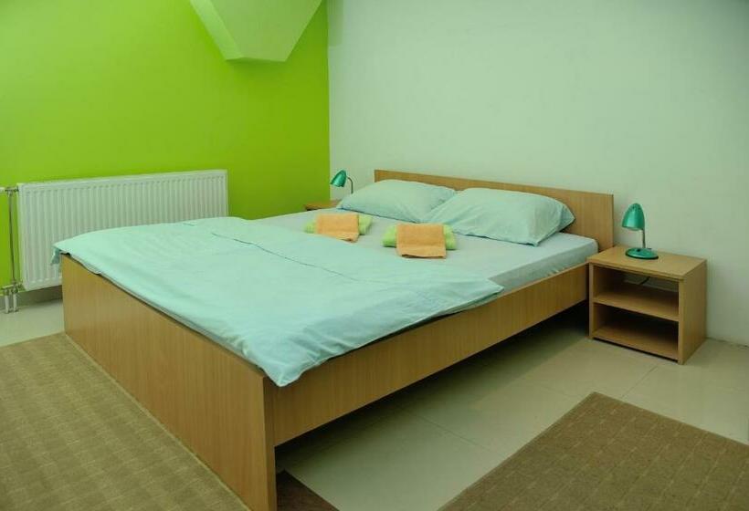 اتاق لوکس, Hostel Paparazzo & Apartmens