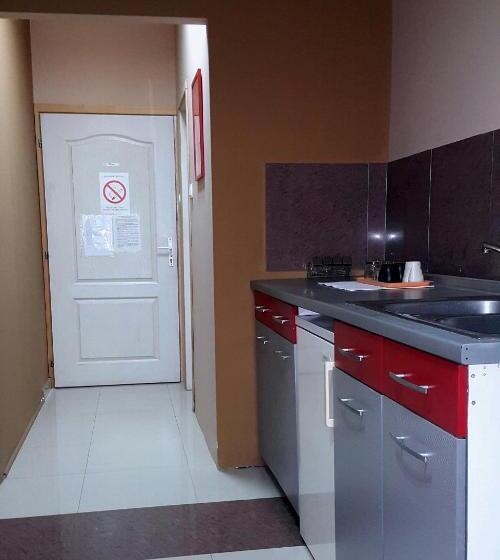 سوییت, Hostel Paparazzo & Apartmens