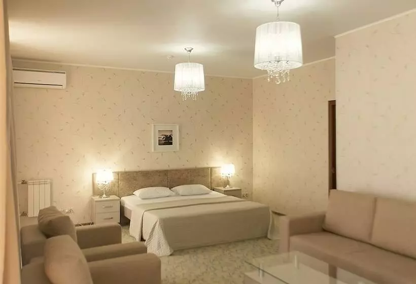 スイート, Crona Medical & Spa