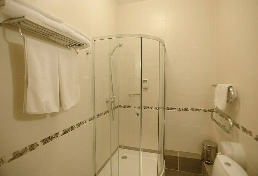 스탠다드 룸, Crona Medical & Spa