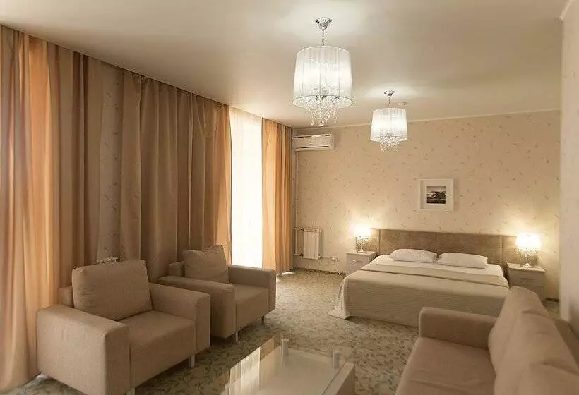 スイート, Crona Medical & Spa