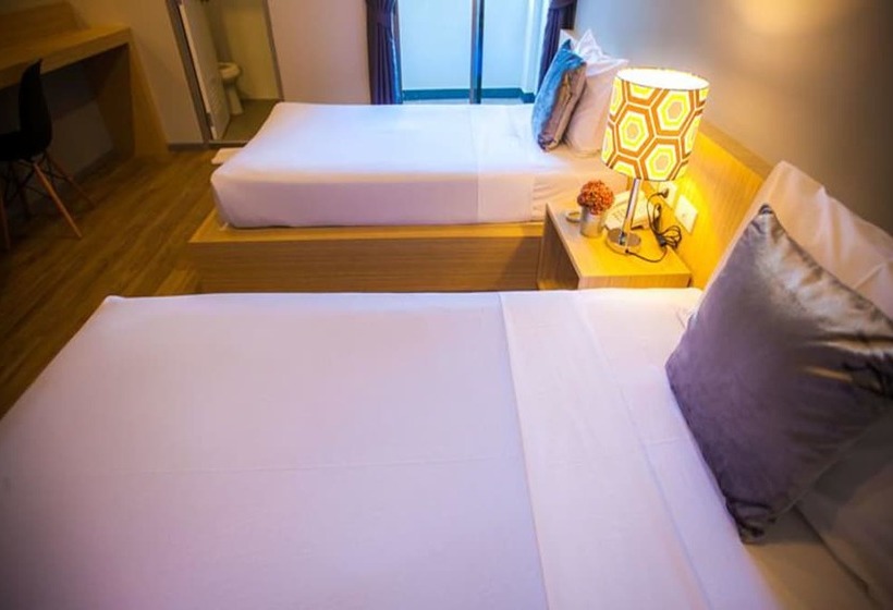 غرفة قياسية ثلاثية, Klaang Muang Hotel Rayong