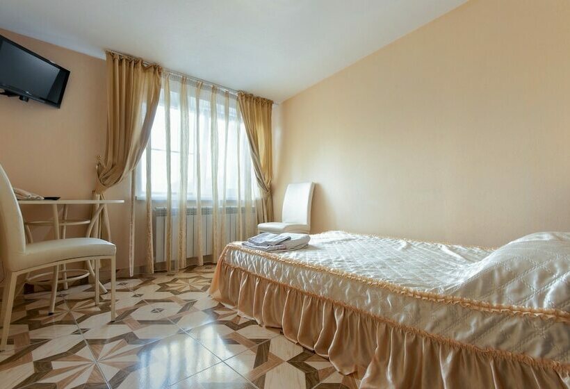 スタンダードルーム, Maxxroyal