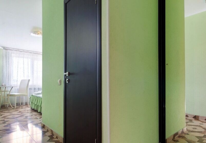 スタンダードルーム, Maxxroyal