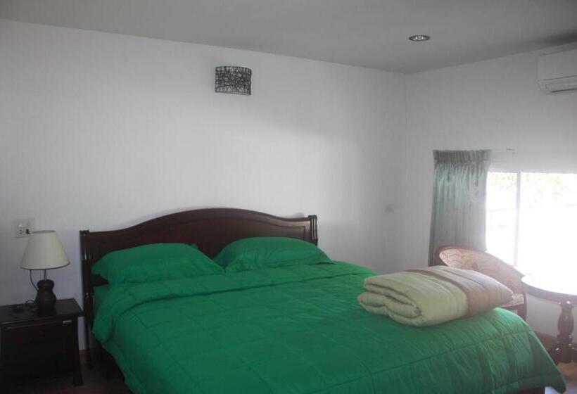이코노미 룸, Nong Nuey Rooms